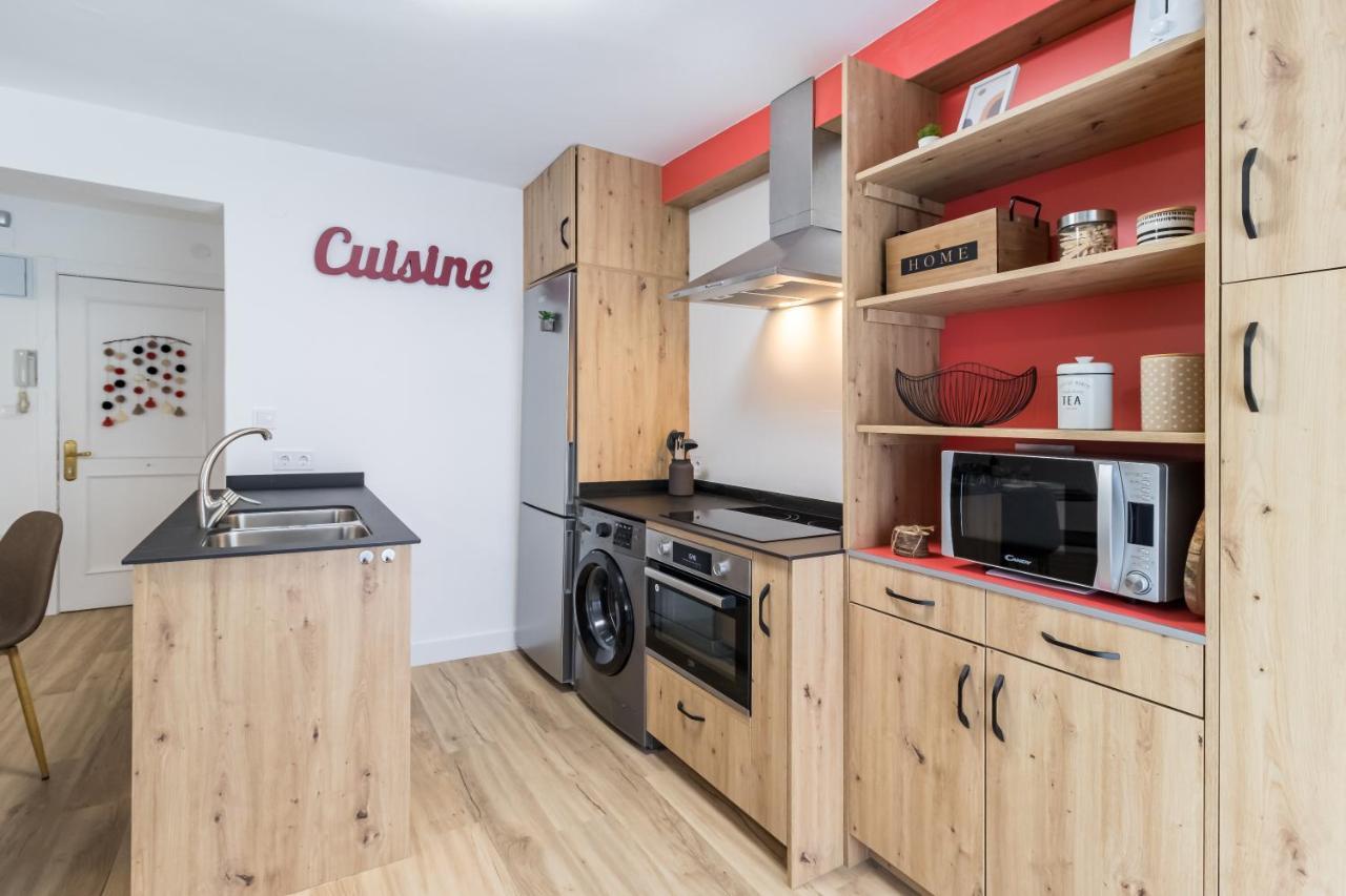Apartamento Recien Reformado Plaza Del Ayuntamiento Santander Eksteriør bilde