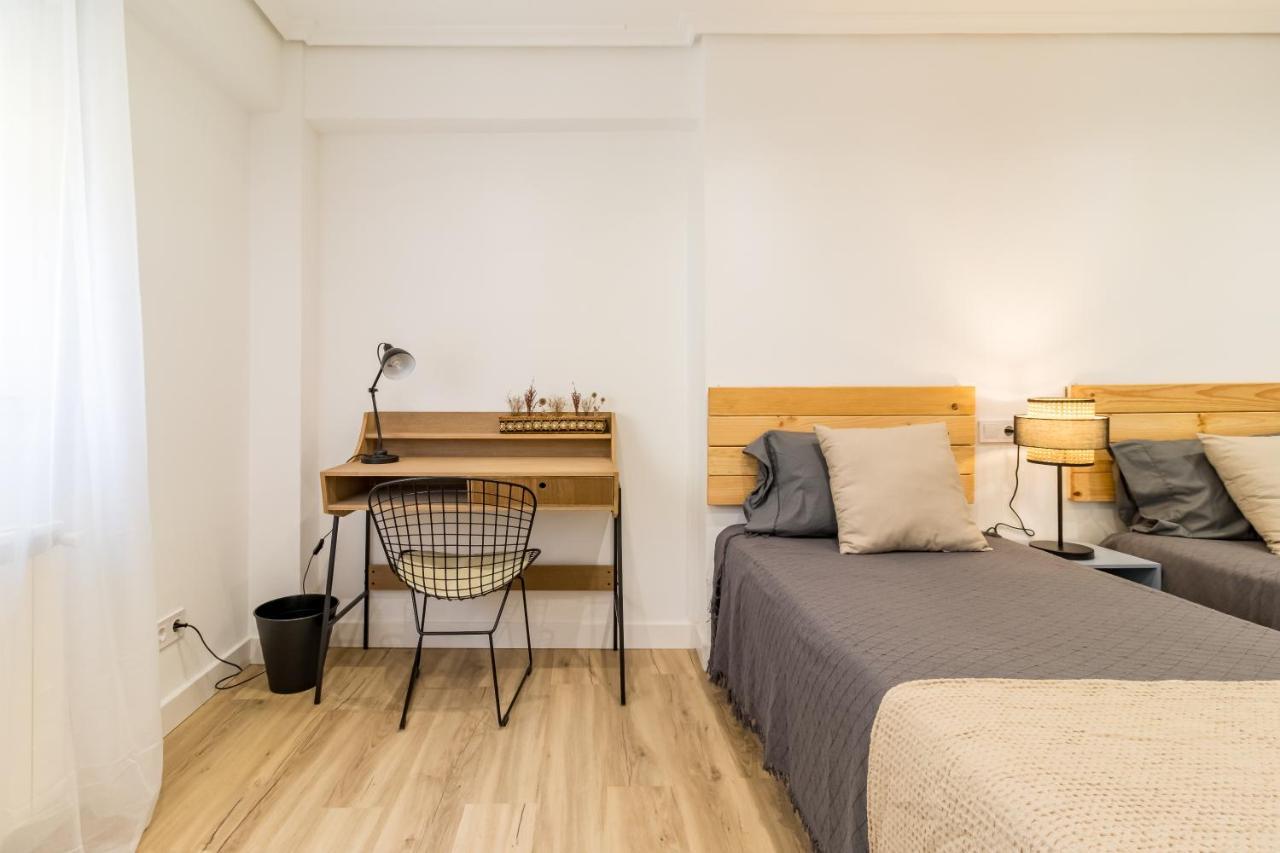 Apartamento Recien Reformado Plaza Del Ayuntamiento Santander Eksteriør bilde